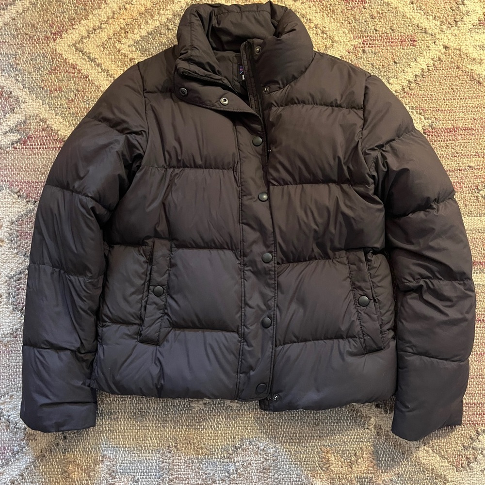Patagonia Women's Dark Gray Silent Down Jacket